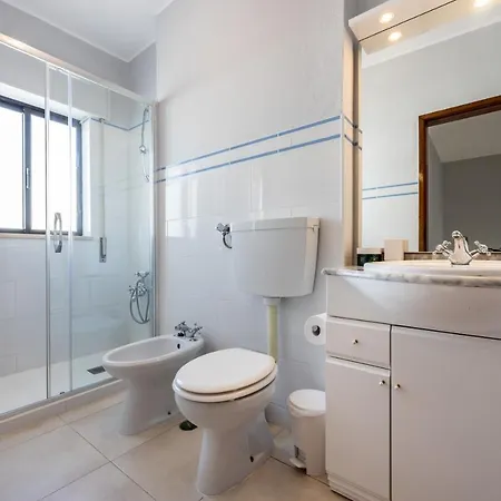 Bay View Townhouse Salema