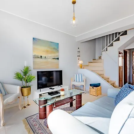 Bay View Townhouse *