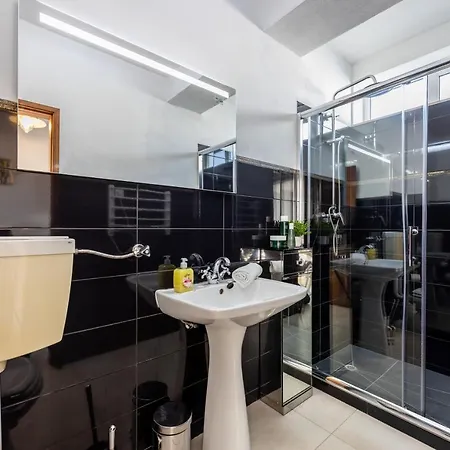 Bay View Townhouse בית נופש *