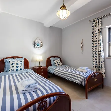 Bay View Townhouse
