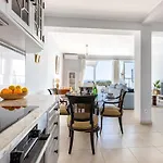 Bay View Townhouse 度假居 *